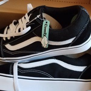 VANS Size 11 Comfycush Old Skool  Black  White
